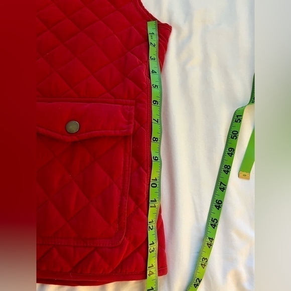 Stillwater supply company. Size Small, red quilted vest - Picture 7 of 7